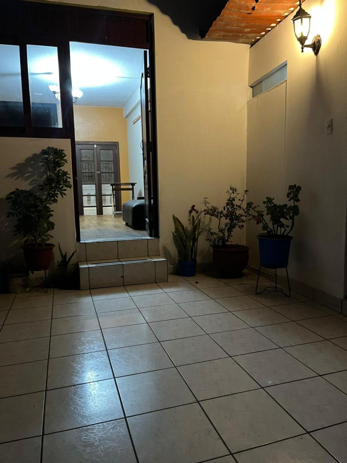Отель Orkkowasi Backpackers Арекипа Экстерьер фото